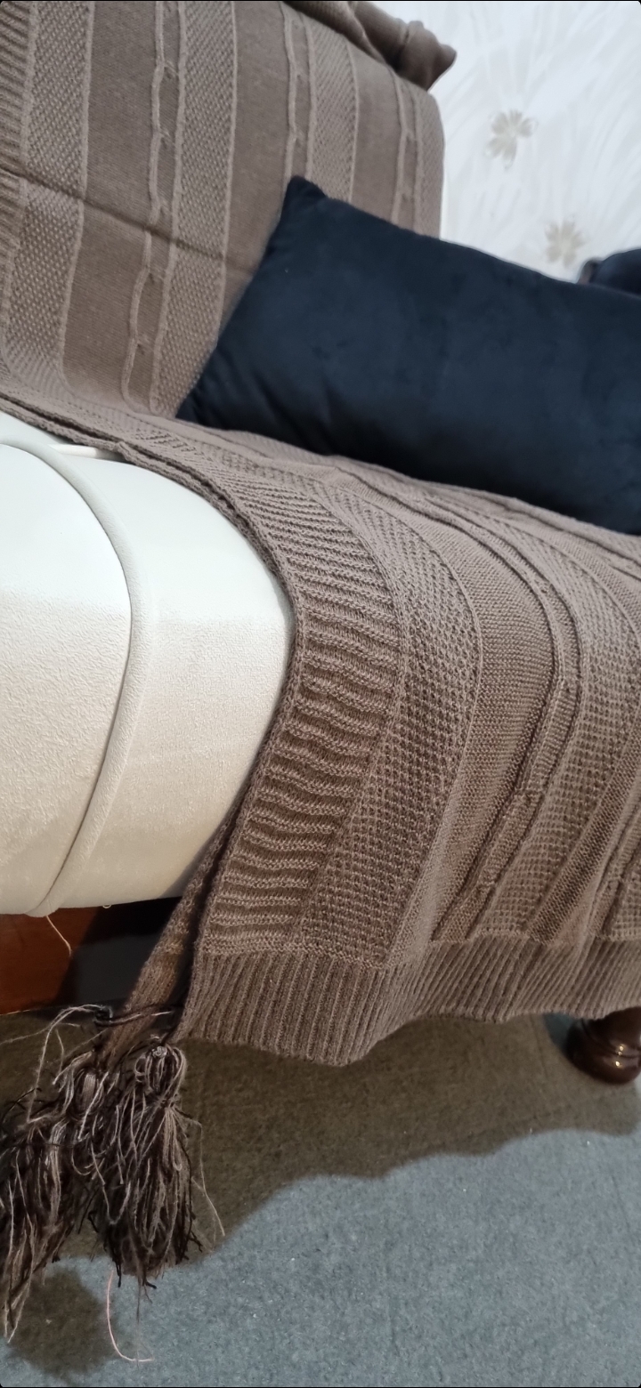 شال مبل بافتنی