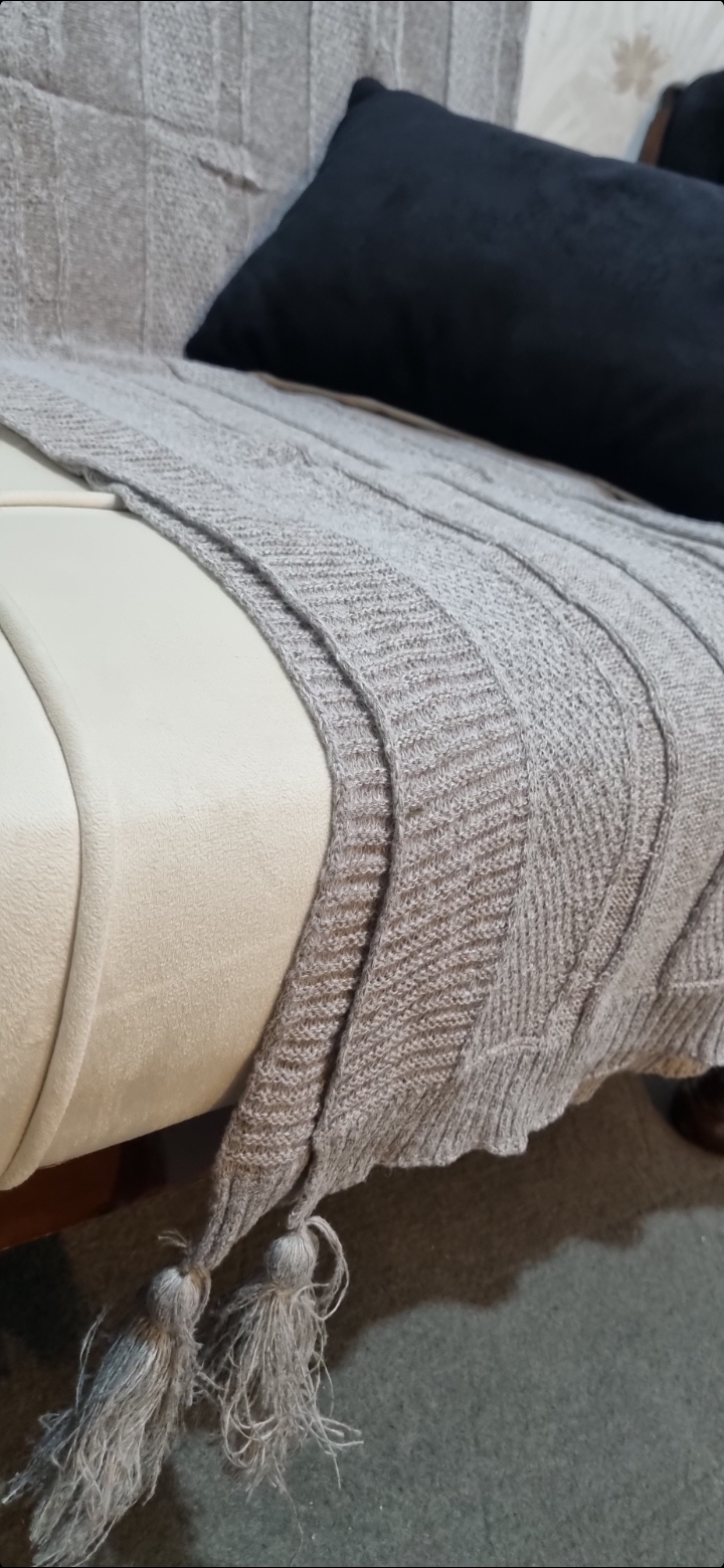 شال مبل بافتنی